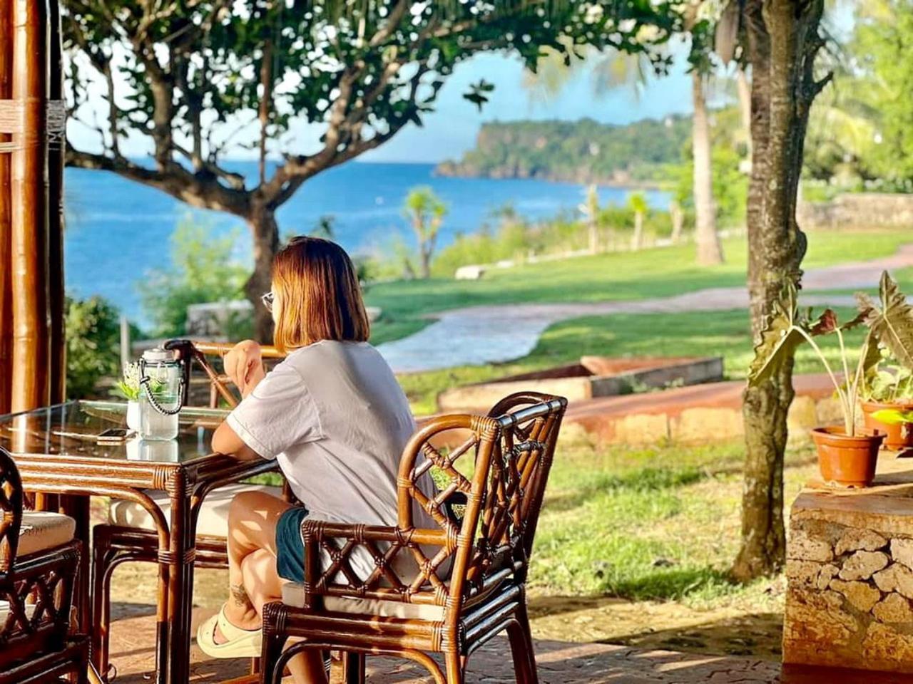 Hotel The Gabayan Riviera Siquijor Exterior foto